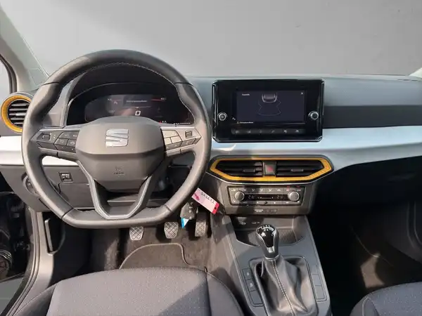 SEAT IBIZA (13/17)