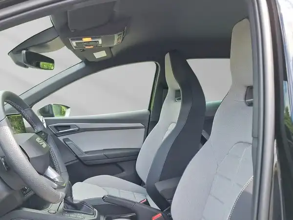 SEAT IBIZA (16/18)