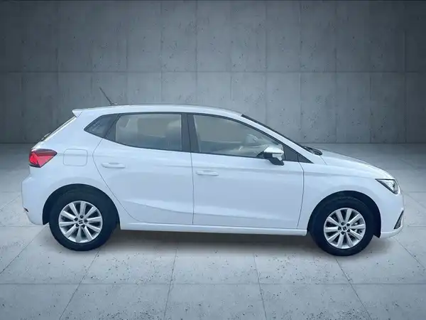 SEAT IBIZA (6/17)