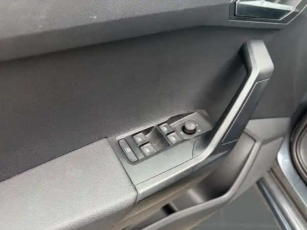 SEAT IBIZA (8/17)