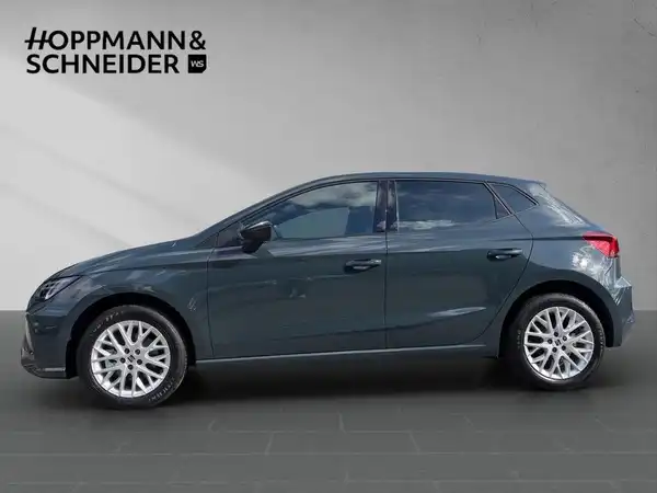 SEAT IBIZA (2/26)