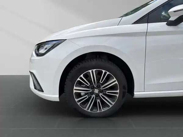SEAT IBIZA (16/16)