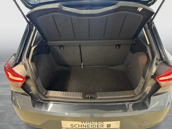 SEAT IBIZA (13/18)