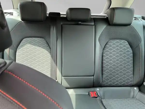 SEAT LEON SPORTSTOURER (13/19)