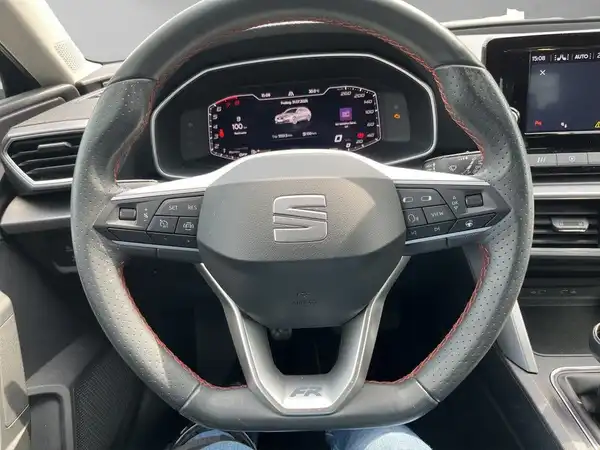 SEAT LEON SPORTSTOURER (10/19)