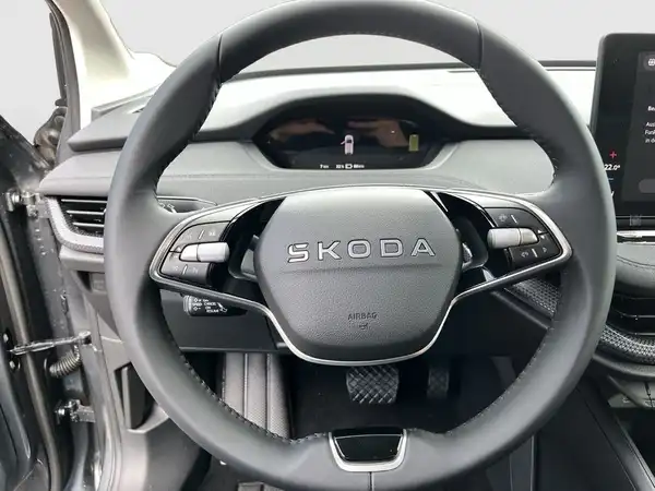 ŠKODA ELROQ (11/15)
