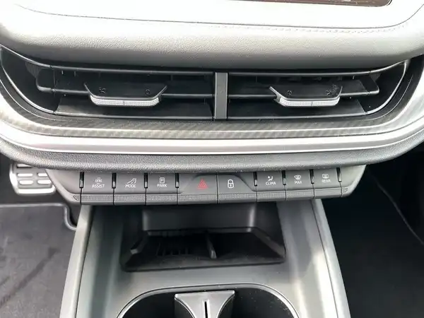 ŠKODA ENYAQ iV (14/16)