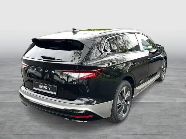 ŠKODA ENYAQ iV (5/18)