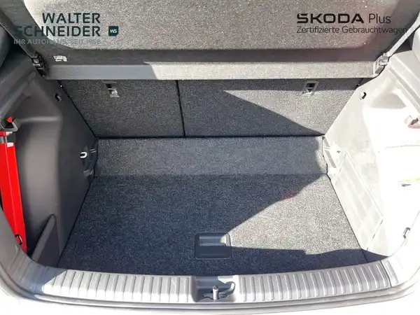 ŠKODA FABIA (26/27)
