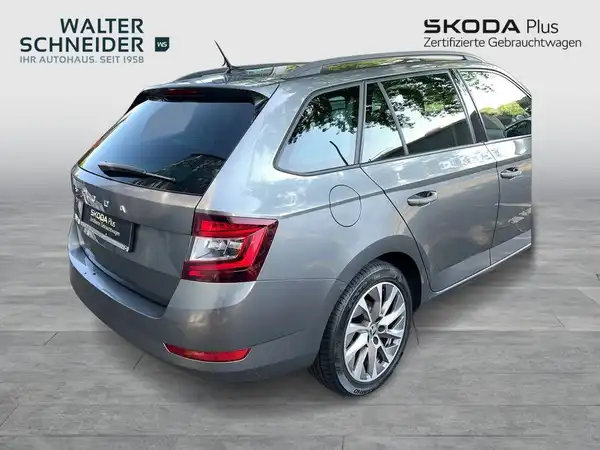 ŠKODA FABIA (3/21)