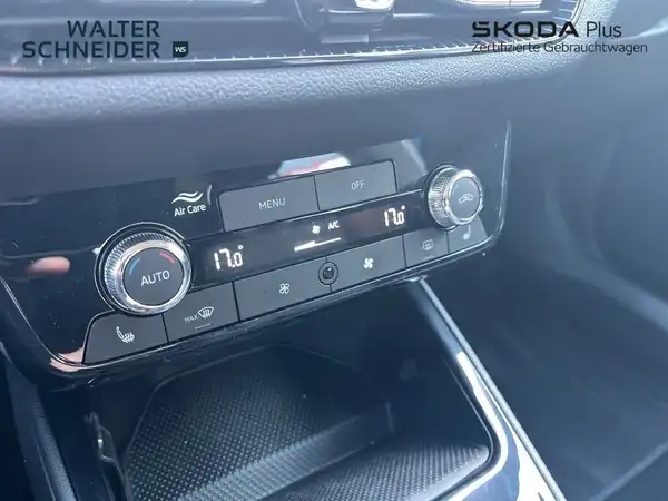 ŠKODA FABIA (17/20)
