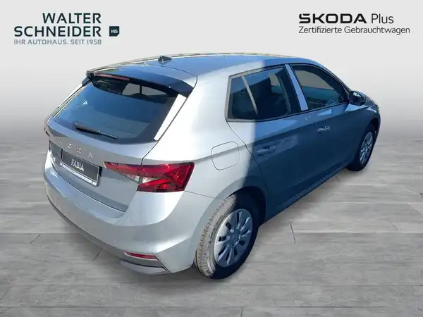 ŠKODA FABIA (5/20)