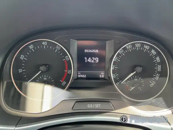 ŠKODA FABIA (12/16)
