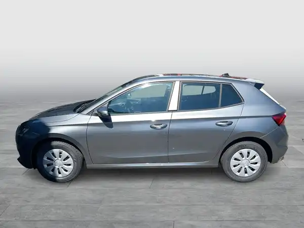 ŠKODA FABIA (2/14)
