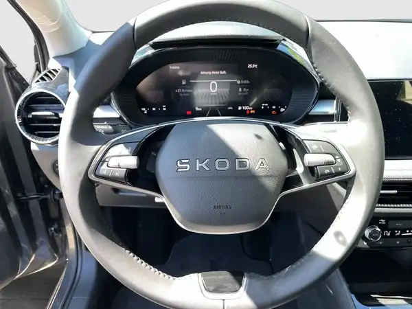 ŠKODA FABIA (11/14)