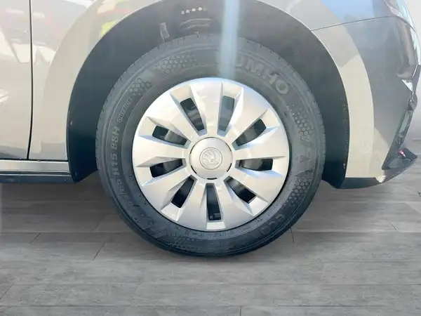 ŠKODA FABIA (7/14)