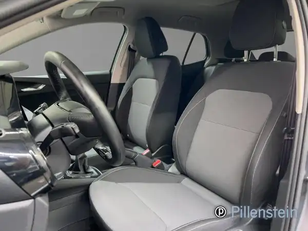 ŠKODA FABIA (6/7)