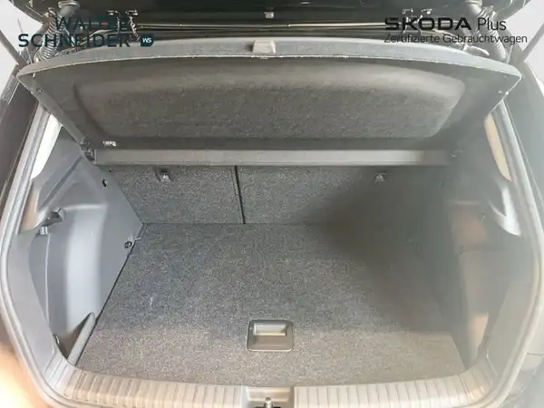 ŠKODA FABIA (14/16)