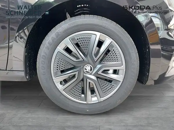 ŠKODA FABIA (7/16)