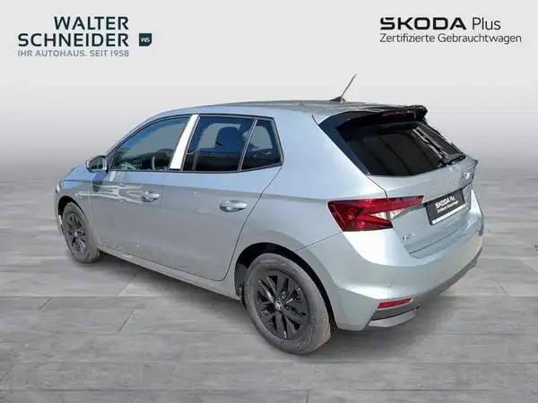 ŠKODA FABIA (3/20)