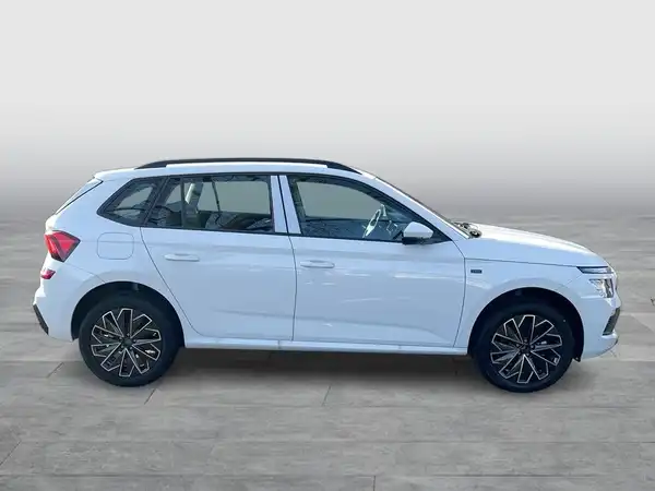 ŠKODA KAMIQ (6/18)