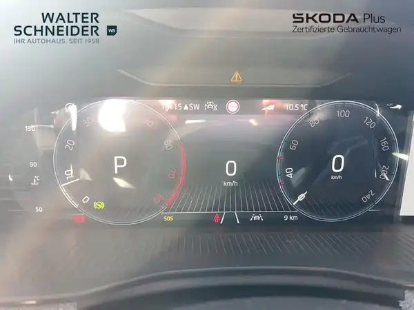 ŠKODA KAMIQ (10/16)