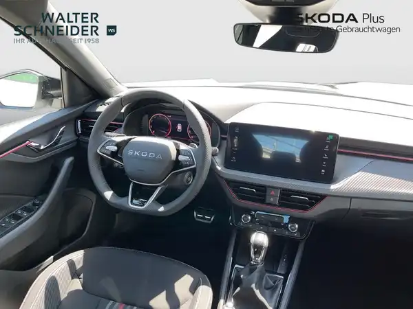 ŠKODA KAMIQ (11/20)