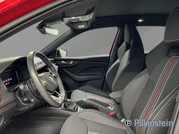 ŠKODA KAMIQ (5/16)