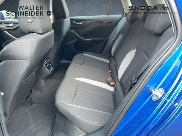 ŠKODA KAMIQ (12/14)