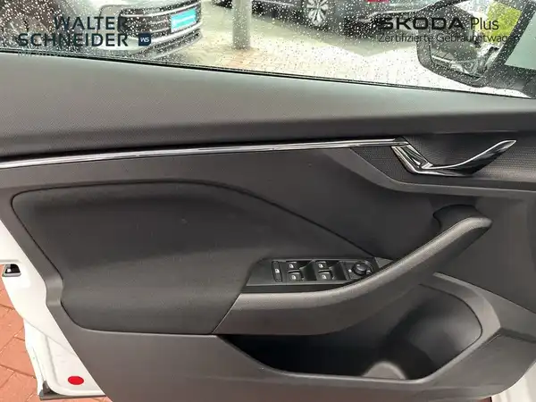 ŠKODA KAMIQ (17/27)