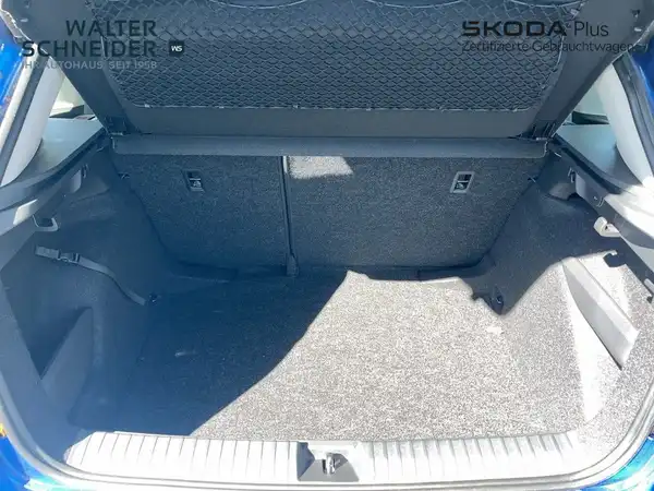 ŠKODA KAMIQ (13/17)