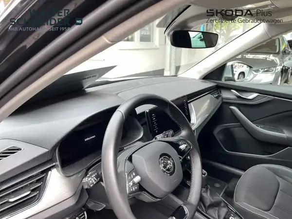 ŠKODA KAMIQ (15/21)