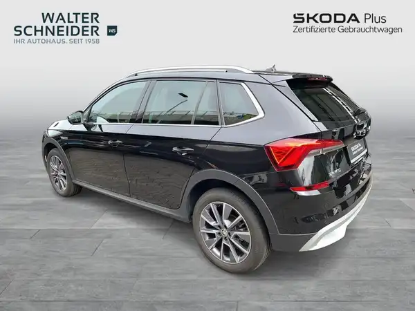 ŠKODA KAMIQ (3/21)