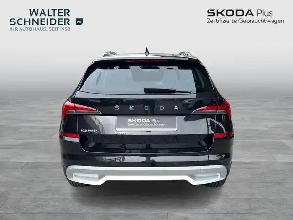 ŠKODA KAMIQ (4/21)