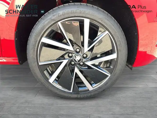 ŠKODA KAMIQ (7/15)