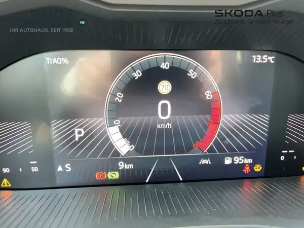 ŠKODA KAMIQ (10/15)