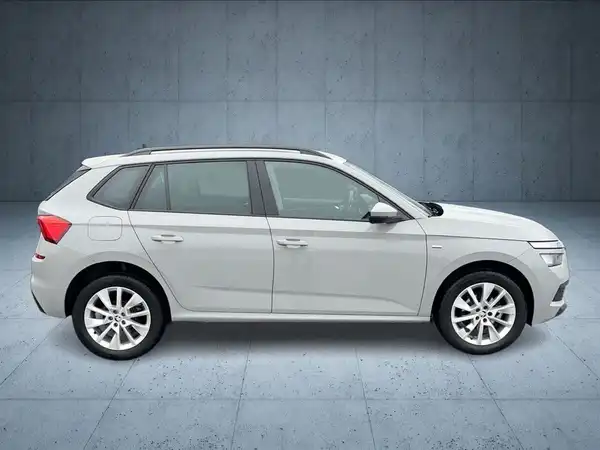 ŠKODA KAMIQ (6/18)