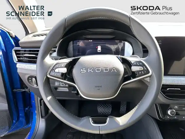 ŠKODA KAMIQ (12/16)