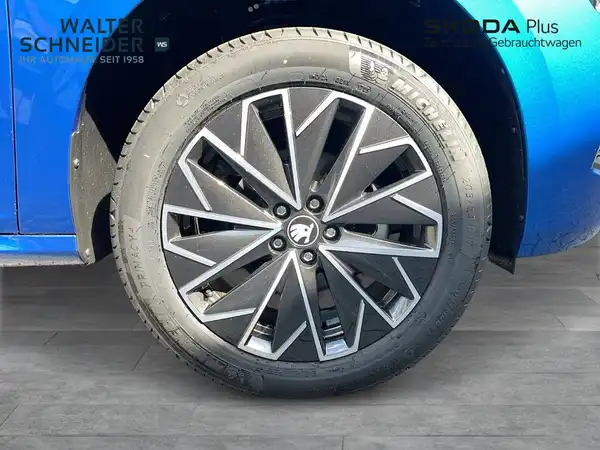 ŠKODA KAMIQ (7/16)