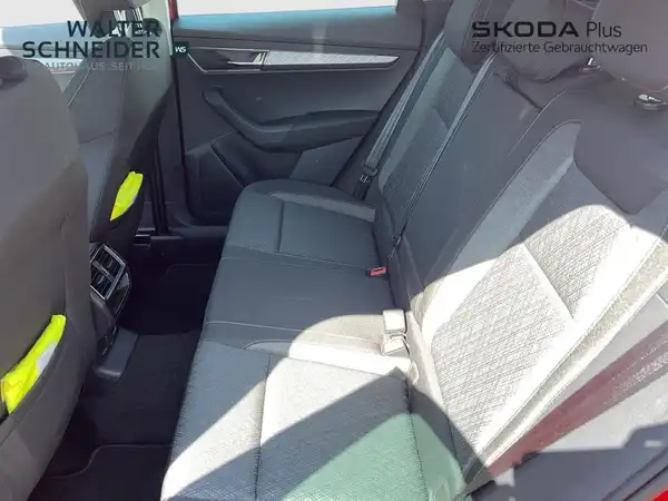 ŠKODA KAROQ (13/20)