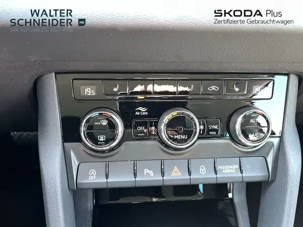 ŠKODA KAROQ (18/20)