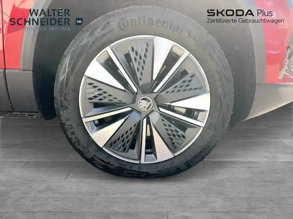 ŠKODA KAROQ (7/20)