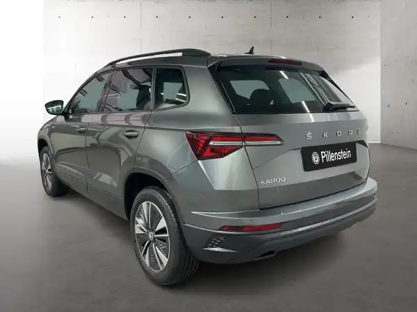 ŠKODA KAROQ (3/16)