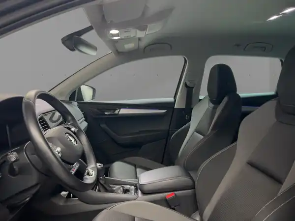 ŠKODA KAROQ (5/16)