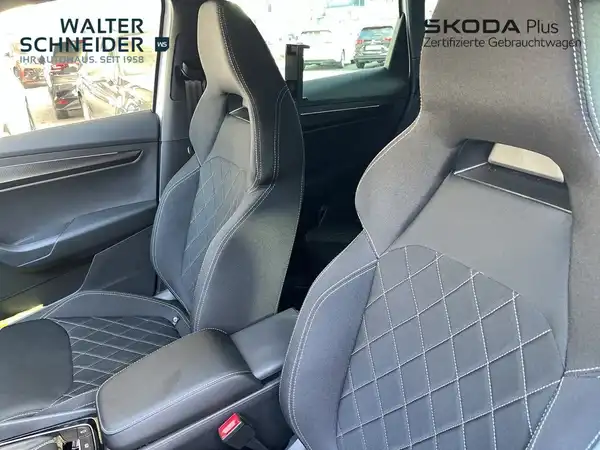 ŠKODA KAROQ (13/17)