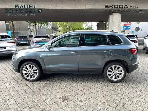 ŠKODA KAROQ (2/21)