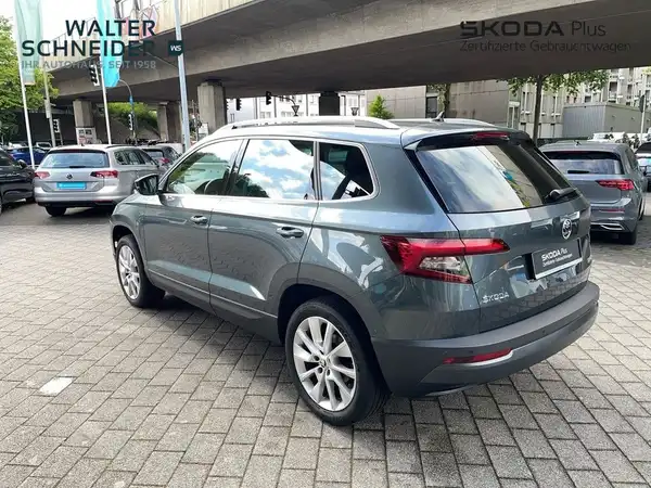 ŠKODA KAROQ (3/21)