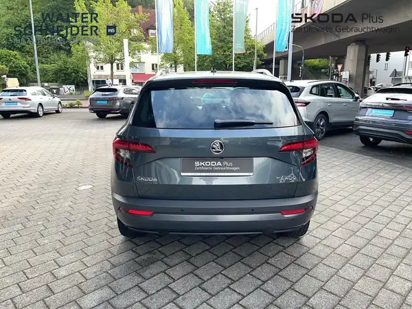 ŠKODA KAROQ (4/21)