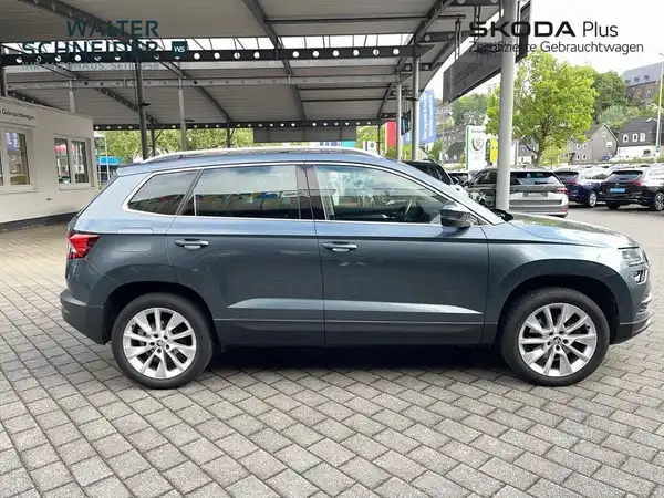 ŠKODA KAROQ (6/21)