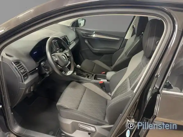 ŠKODA KAROQ (7/16)